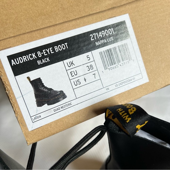 Dr. Martens Audrick 8-Eye Boots - Picture 2 of 15